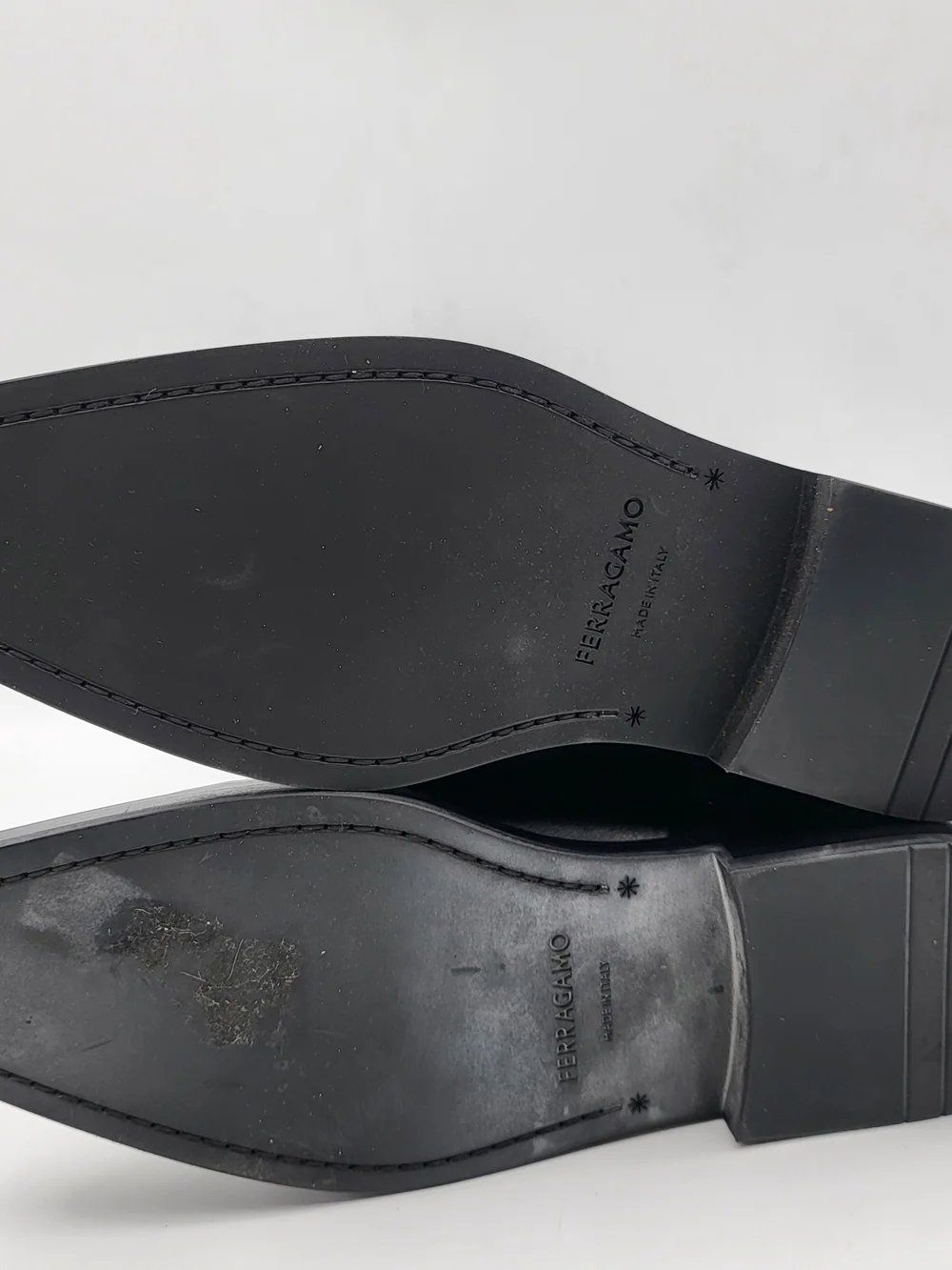 SALVATORE FERRAGAMO ROLY BLACK LEATHER SUEDE PRINT GANCINI RIDING BOOTS. Auth...
